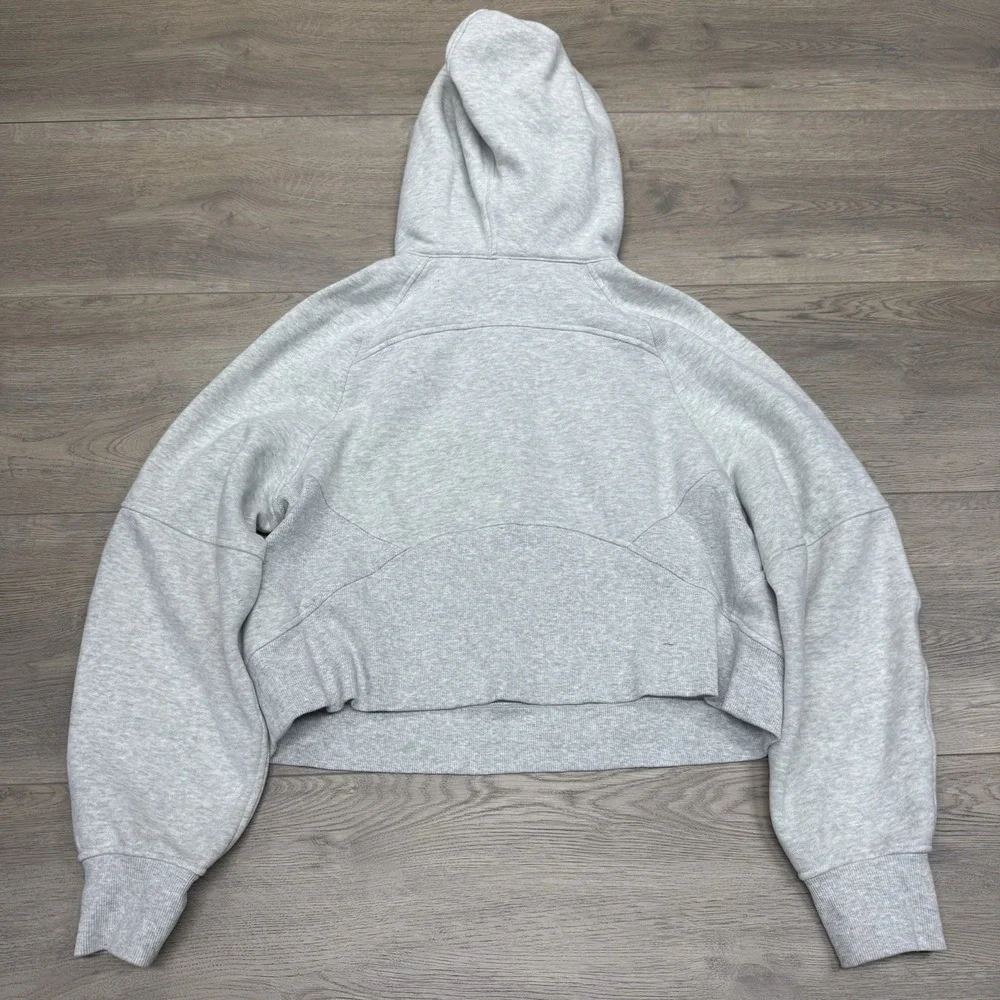 lululemon athletica this piece
